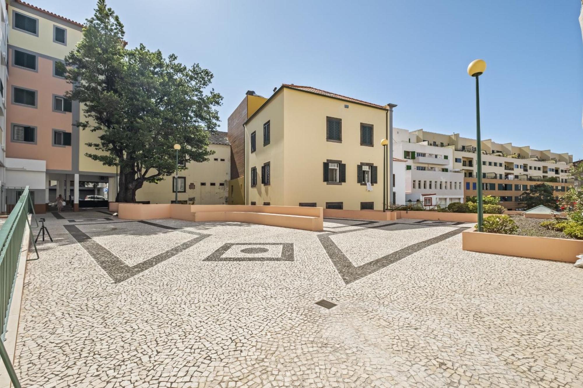 Pateo Do Carmo - By Wehost Appartement Funchal  Buitenkant foto
